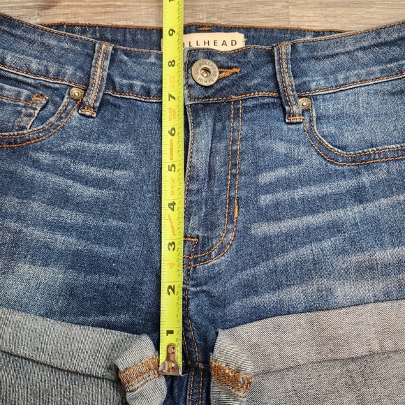 BULLHEAD DENIM CO. Jean Shorts Rolled Cuff Hem 5 - Picture 4 of 9
